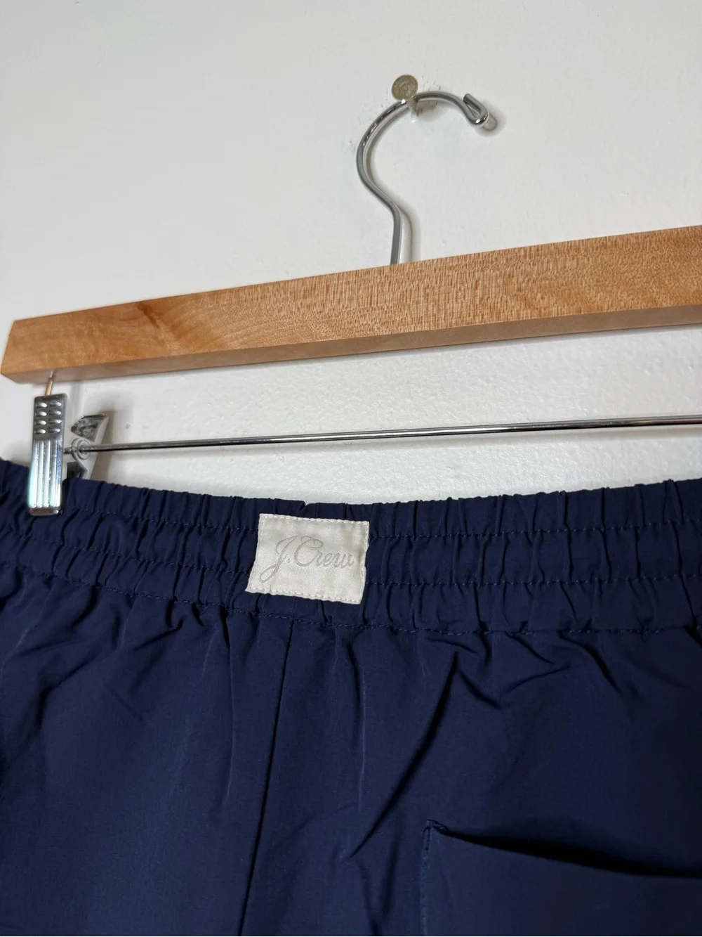 J Crew Retro Sporty Dolphin Mini Short size small in navy & white